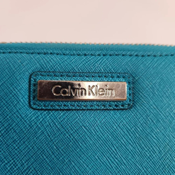 Calvin Klein Wristlet Wallet Teal - Picture 3 of 11